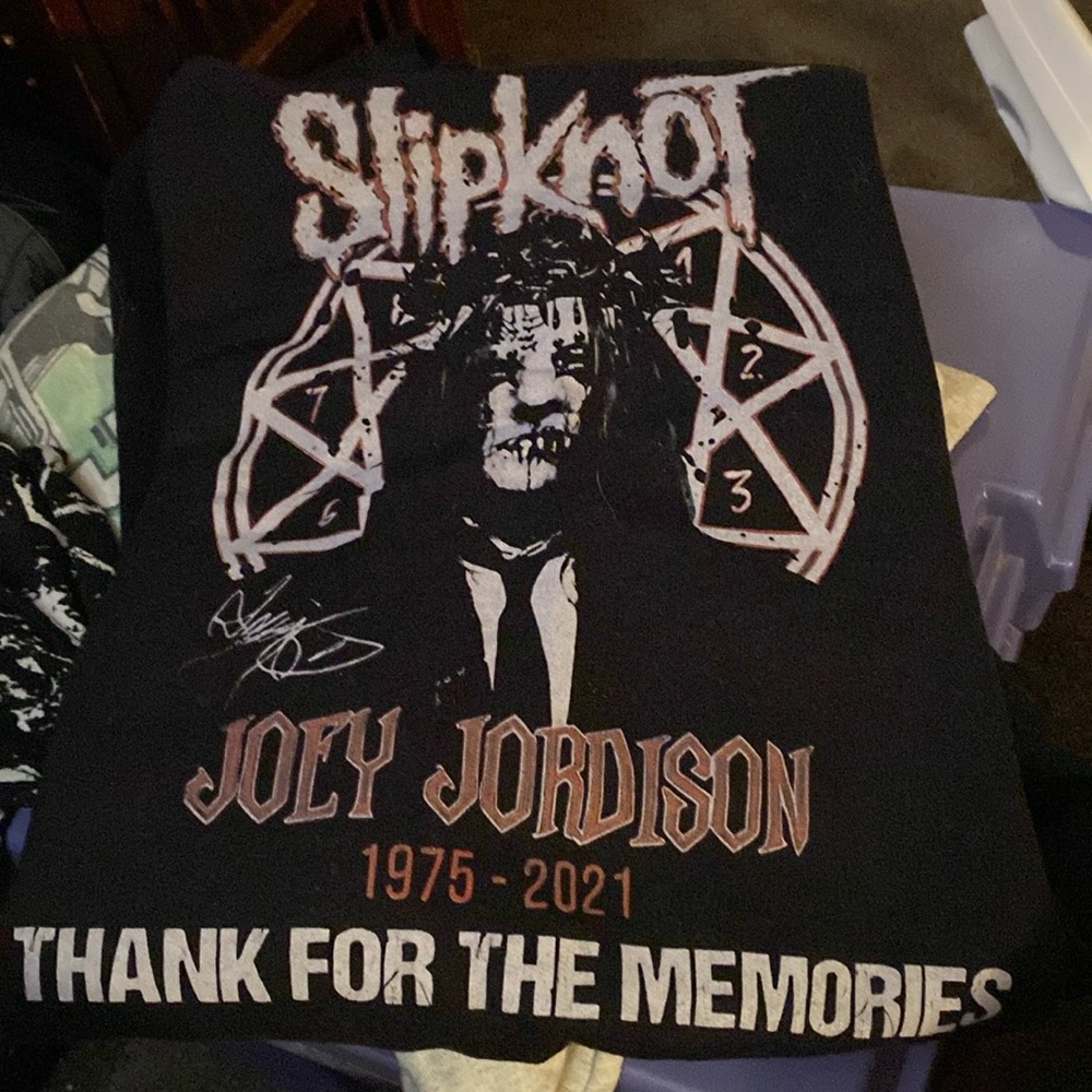 Slipknot sweatshirt.  Like New.